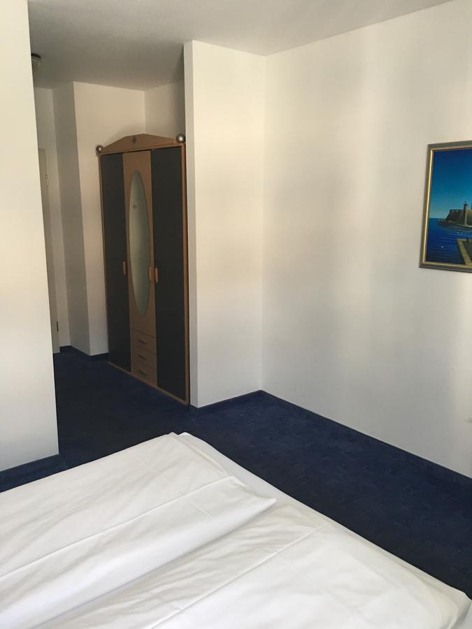 Cinar Hirsch Hotel & Restaurant Aystetten Zewnętrze zdjęcie